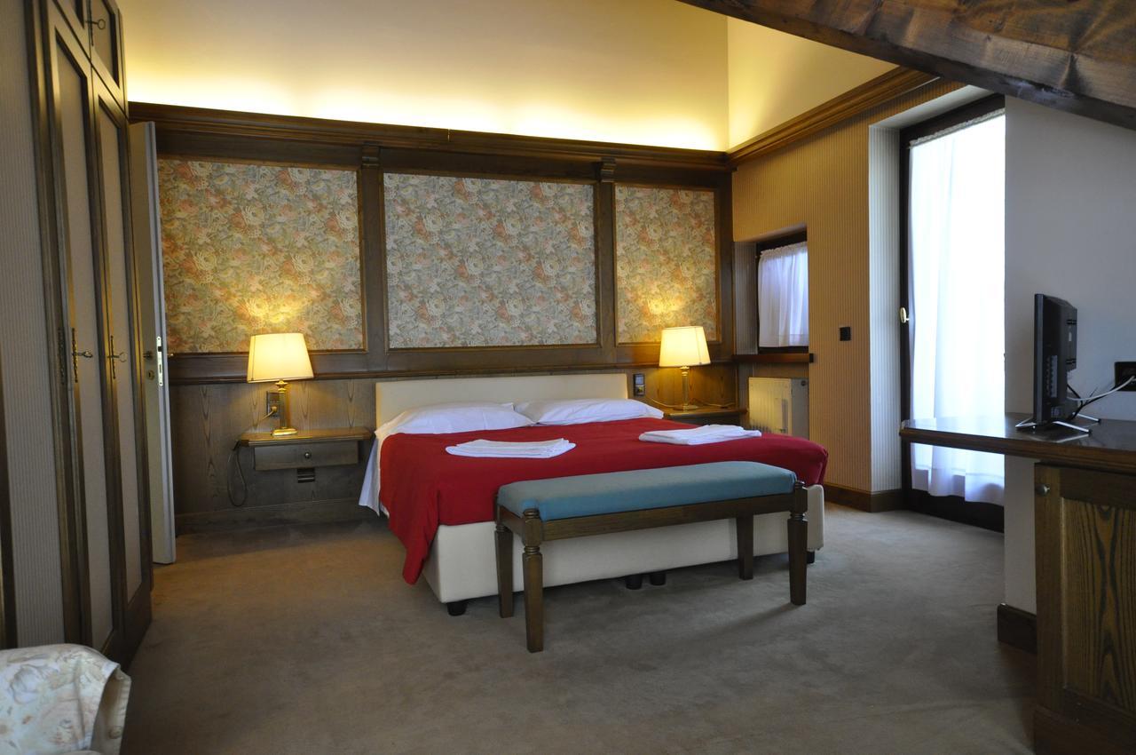 Hotel La Lepre Bianca Галлио Экстерьер фото
