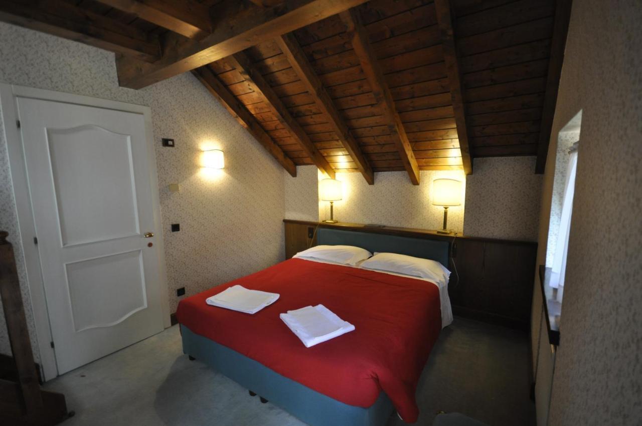 Hotel La Lepre Bianca Галлио Экстерьер фото
